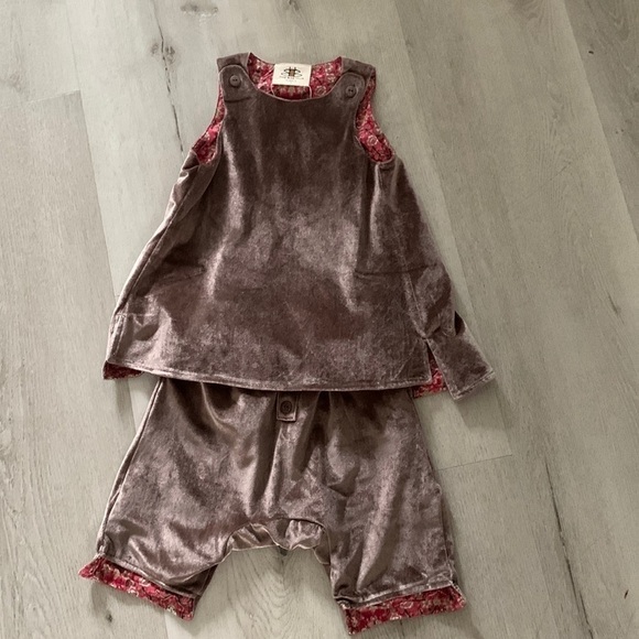 2‎ PCs Girls The Bae Hive Baesics Velvet tunic dress sz 4 NWT blush pink - Picture 2 of 15